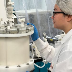 lampire-everett-lab-03